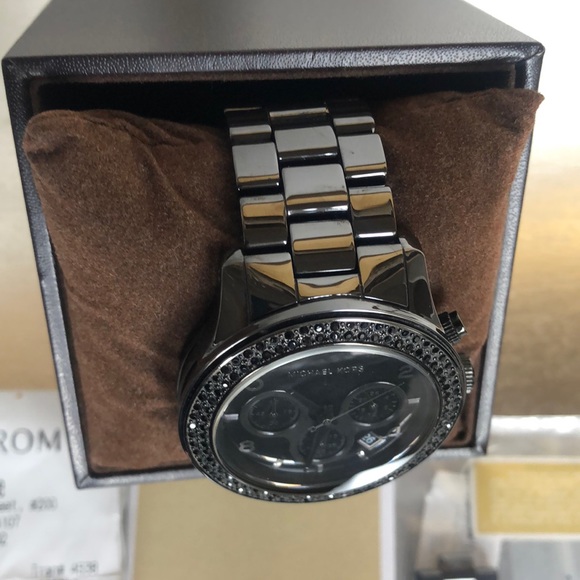 🔥Michael Kors So Black Ceramic Watch 5360 - Picture 6 of 7